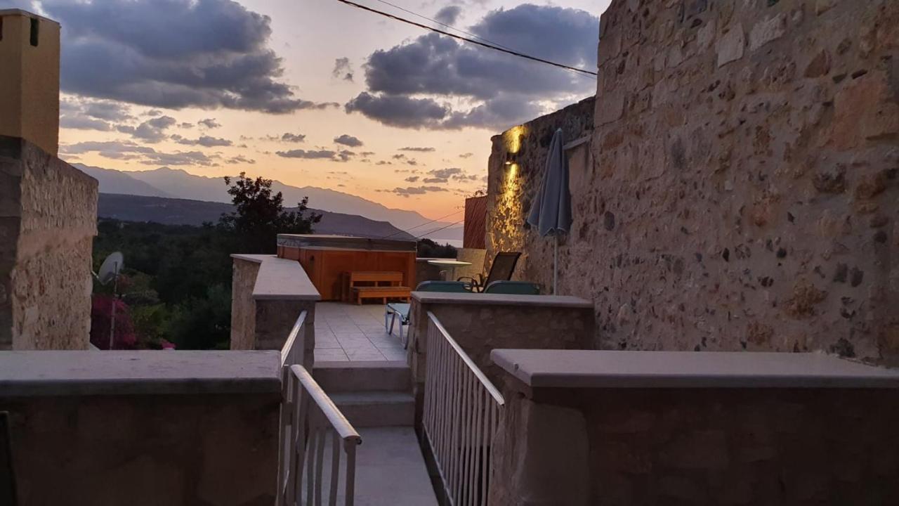 Guesthouse Arkadi Spa Atsipopoulo エクステリア 写真